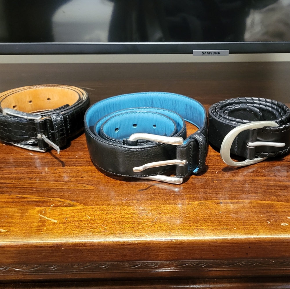 3 black belts size 36 Gant and John Varvatos